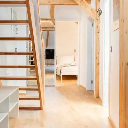 Apartma Spacious Castle View Loft Old Centre Ljubljana