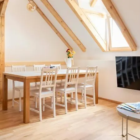 Spacious Castle View Loft Old Centre Apartma *